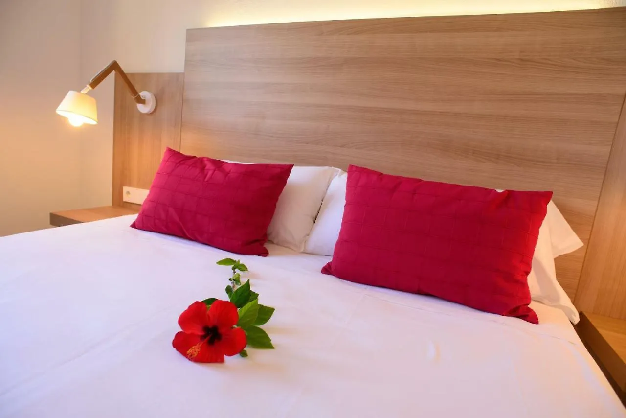 Hotel Cala Llenya Resort Ibiza